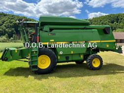 John Deere 2066