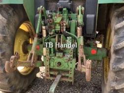 John Deere 6400