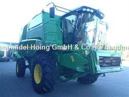 John Deere T 670