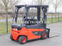 Linde E25 R-01 ROADSTER DEMO SIDESHIFT FORK SPREADERS