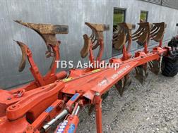 Kuhn VARI-MASTER 153