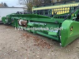 John Deere T 670