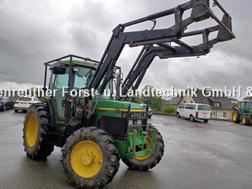 John Deere 6110 SE