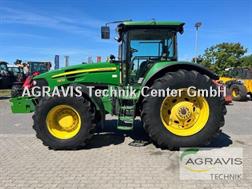 John Deere 7830