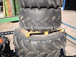 Vredestein Radsatz New Holland T7 Vredestein Traxion