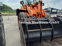 Doosan Doosan DL 250