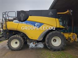 New Holland CR 9070