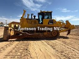 Komatsu D155A-6R (4 pieces available in Abu Dhabi)