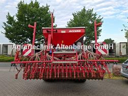 Kverneland Accord DA mit Kverneland Kreiselegge