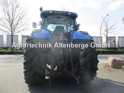 New Holland T 7050