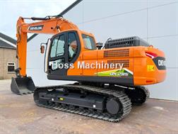 Doosan Develon DX205 - New / Unused / Hammer Lines