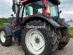 Valtra N 123