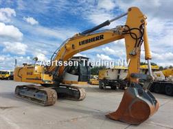 Liebherr R946 LC (Lifting Cab)