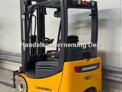 Jungheinrich EFG216