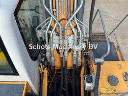 Liebherr R 922 LC
