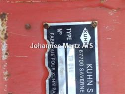 Kuhn TB 211 SLÅMASKINE