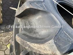 BKT 2 x 710/70R42, 2x 600/70R30 NEU