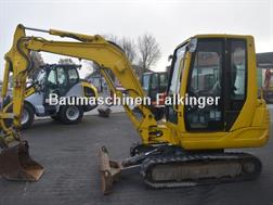 Takeuchi TB235 mit Powertilt