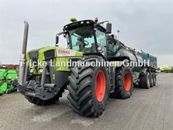 Claas XERION 3300