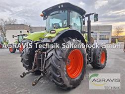Claas AXION 810