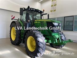 John Deere 6215