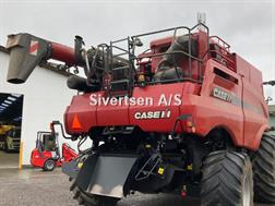 Case IH Axial flow 8240