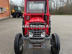 Massey Ferguson 135