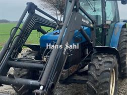 New Holland 7840