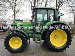 John Deere 6330
