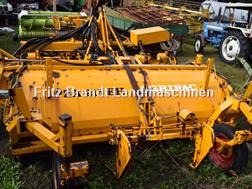 Kleine K6 - Erntevorsatz Rübenroder