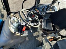 New Holland 8360