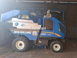 New Holland 7030L