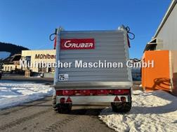 Gruber Miststreuer SM650 Druckluftbremse hydr. Stauwand