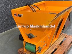 Giant Sandudlægger Hydraulisk trukket med Schäffer-besla