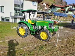 John Deere 5055 E