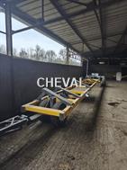 Cheval PC 1070