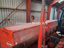 Kuhn HR4003D/INTEGRA GII