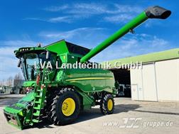 John Deere T 550