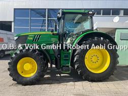 John Deere 6215