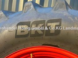 BKT 710/70R38