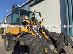 Volvo L25B