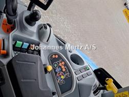 New Holland T7.210