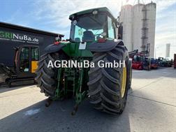 John Deere 8120