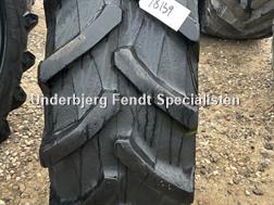 Pirelli 420/70R28