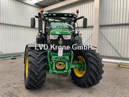 John Deere 6215