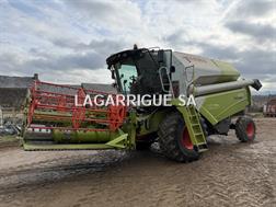 Claas TUCANO 320