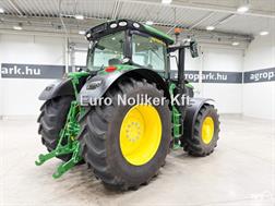 John Deere 6215