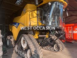 New Holland CR 8.80 SMARTTRAX