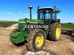 John Deere 3350