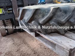 Goodyear 2 Stück: Good Year 12.4R24 mit Felgen